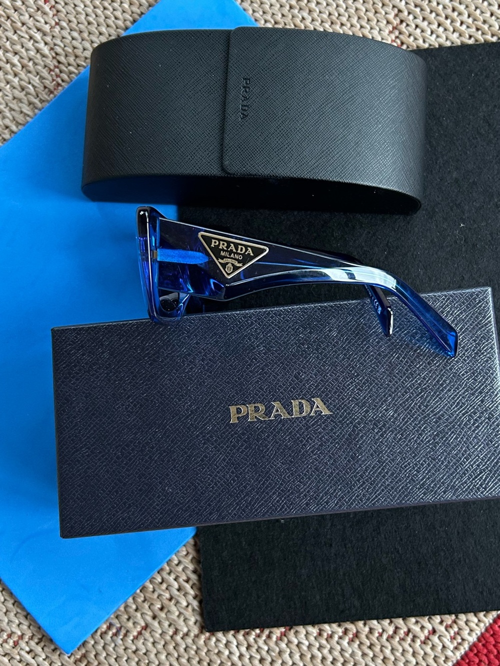 PRADA (NWT) 100% Authentic Crystal Electric Blue Sunglasses. - Unisex - Picture 4 of 8